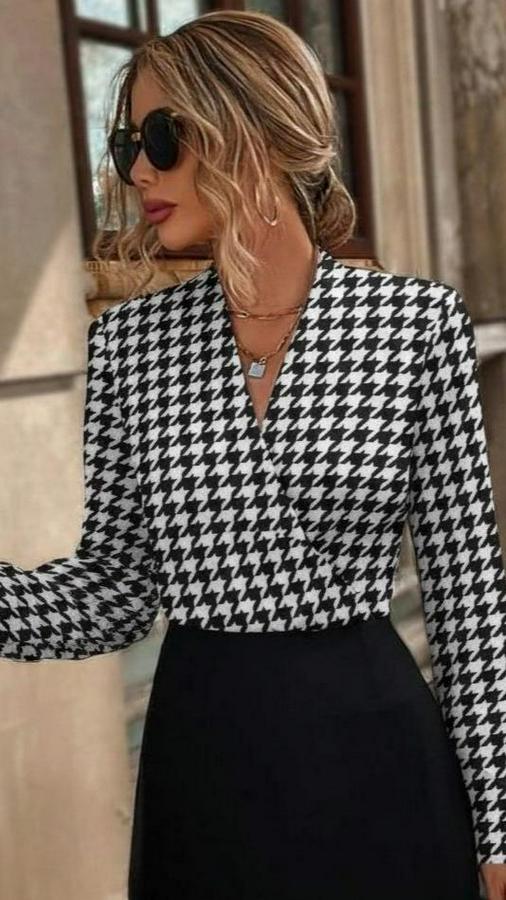 Uzun Kollu Kruvaze Yakalı Üst Dalgıç Alt Ithal Krep Mini Elbise