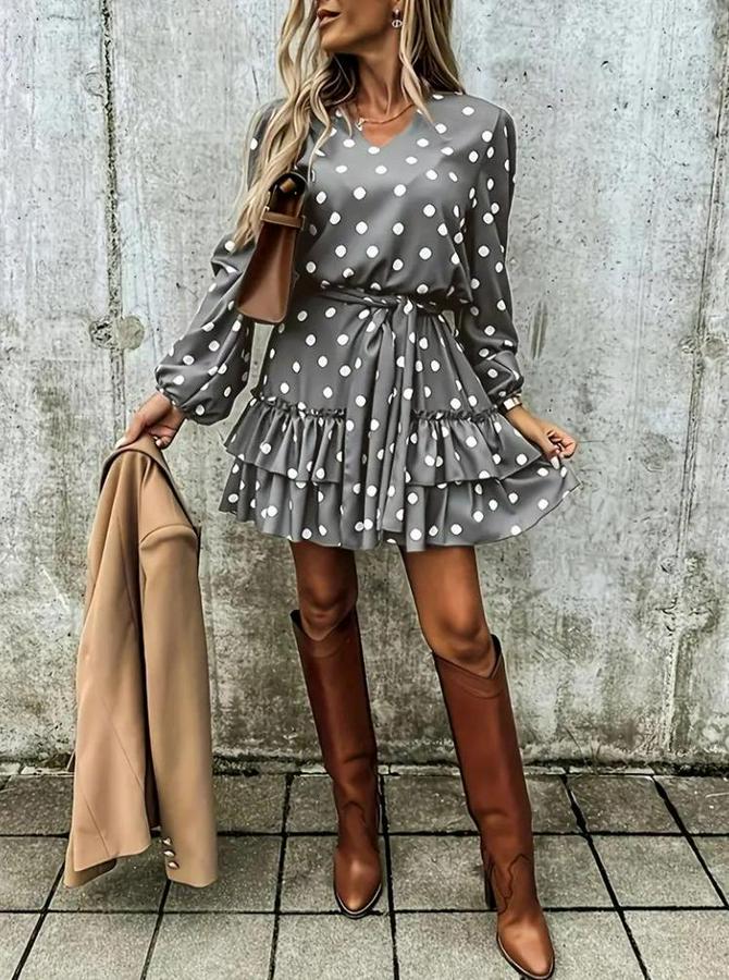 Uzun Kollu V Yakalı Belden Kuşaklı Puantiyeli Mini Modal Elbise