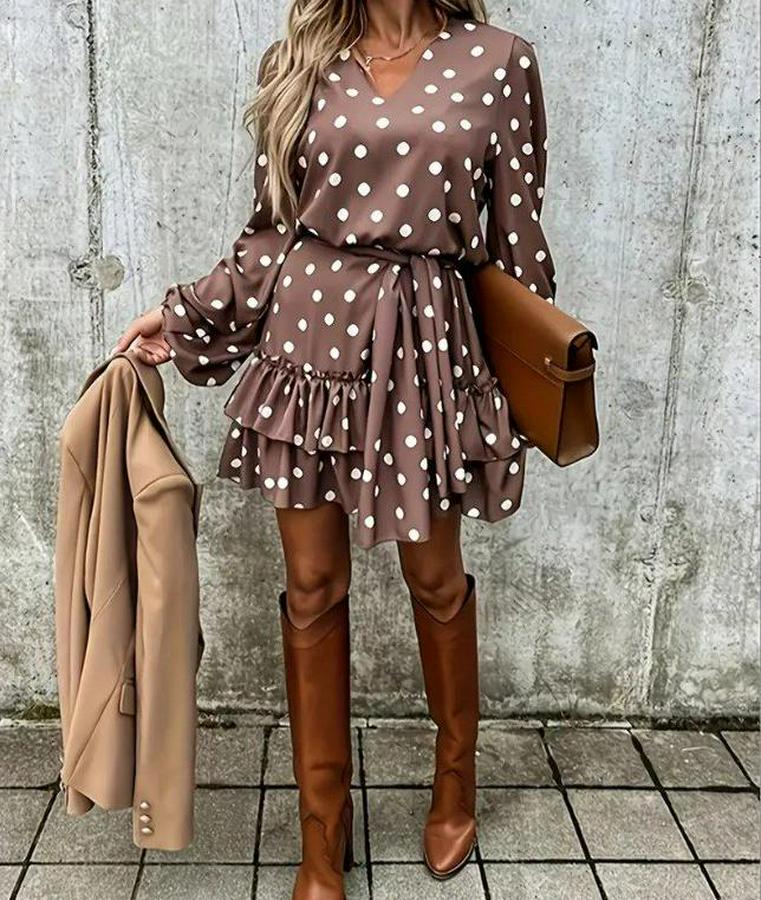 Uzun Kollu V Yakalı Belden Kuşaklı Puantiyeli Mini Modal Elbise