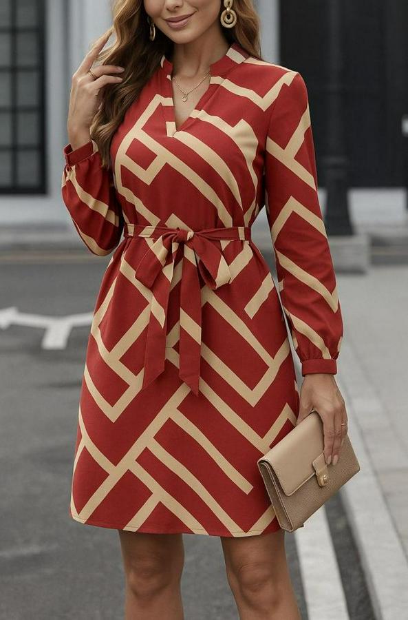 Uzun Kollu V Yakalı Desenli Belinde Kuşaklı Dalgıç Elbise