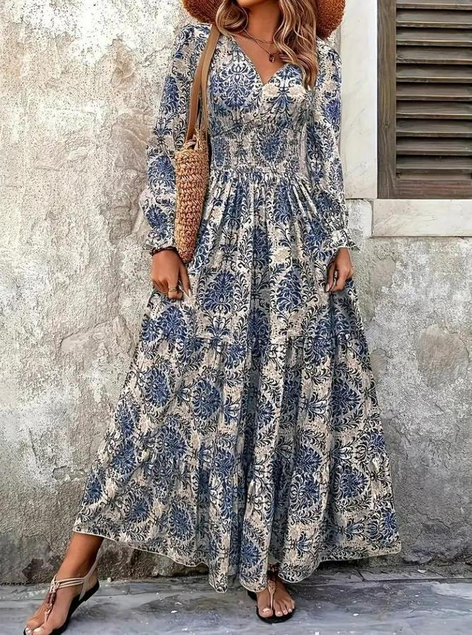 Uzun Kollu V Yakalı Desenli Süprem Elbise