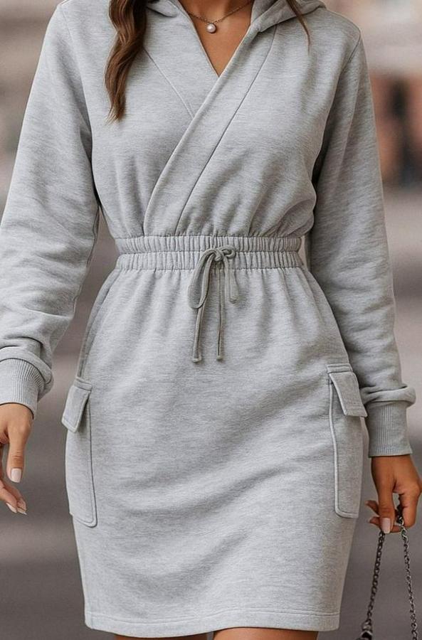 Uzun Kollu V Yakalı Kapşonlu Cep Detaylı Şardonlu Iki Iplik Kısa Elbise