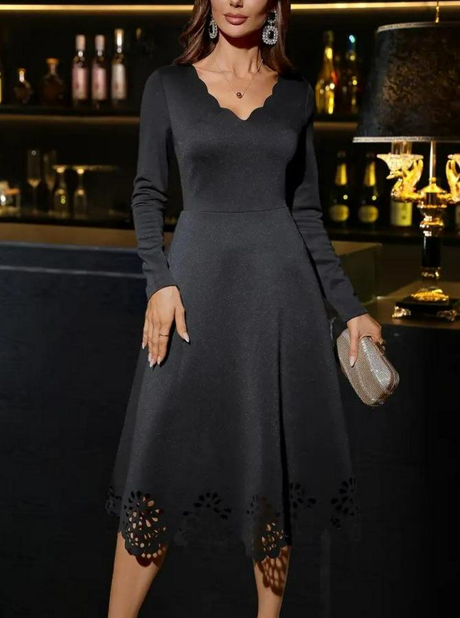 Uzun Kollu V Yakalı Lazer Kesim Detaylı Midi Ithal Krep Elbise