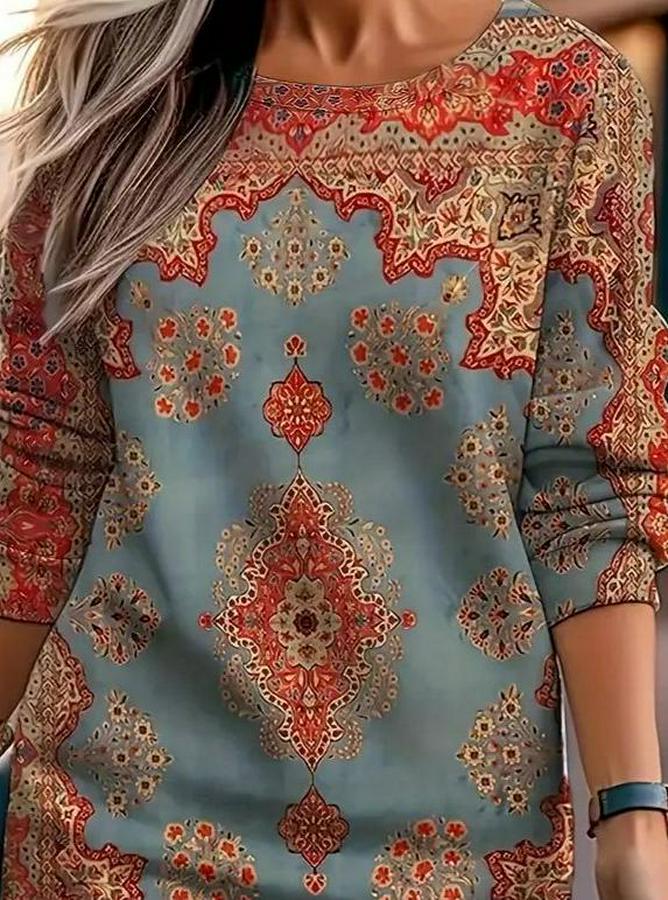 Uzun Kollu Yuvarlak Yaka Desenli Mini Modal Elbise