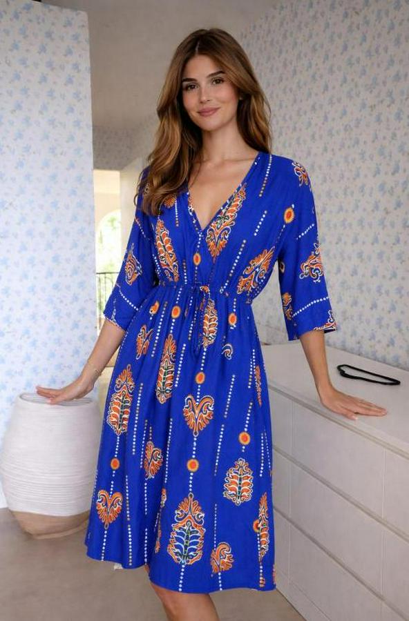 V Yaka Beli Bağçık Detay Etnik Desen Baskılı Midi Boy Elbise