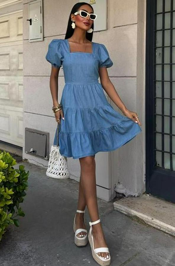 Kare Yakalı Ve Gipe Detaylı Tensel Elbise 2883