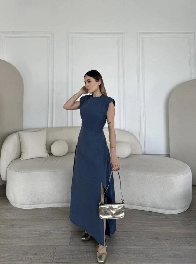 Keten Yandan Yırtmaçlı  Uzun Sıfır Kolsuz Elbise