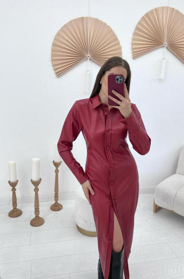 Kırmızı Boydan Düğmeli Deri Elbise