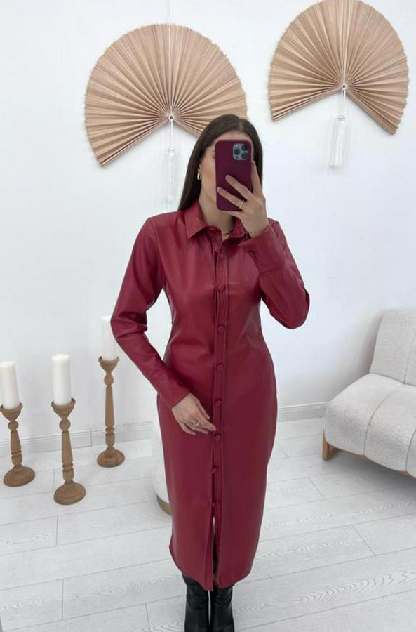 Kırmızı Boydan Düğmeli Deri Elbise