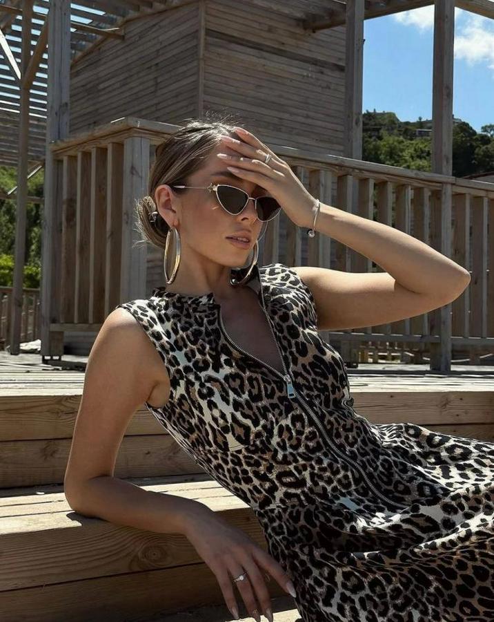 Leopar Desenli Fermuarlı Cepli Pileli Midi Elbise- Leopar