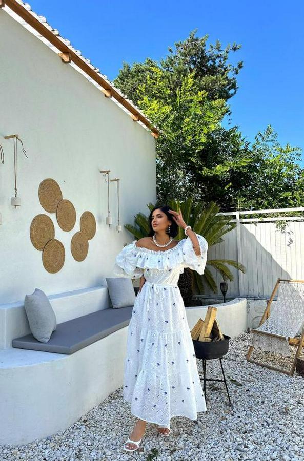 Lila Omuzları Lastikli Brode Elbise