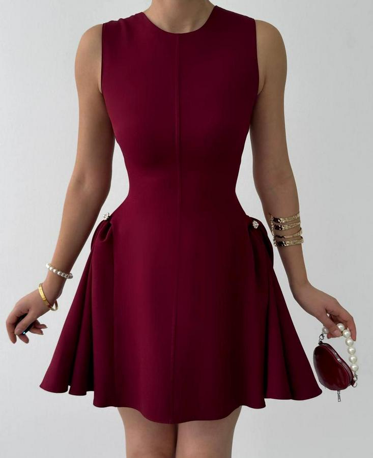 More Inci Detaylı Elbise