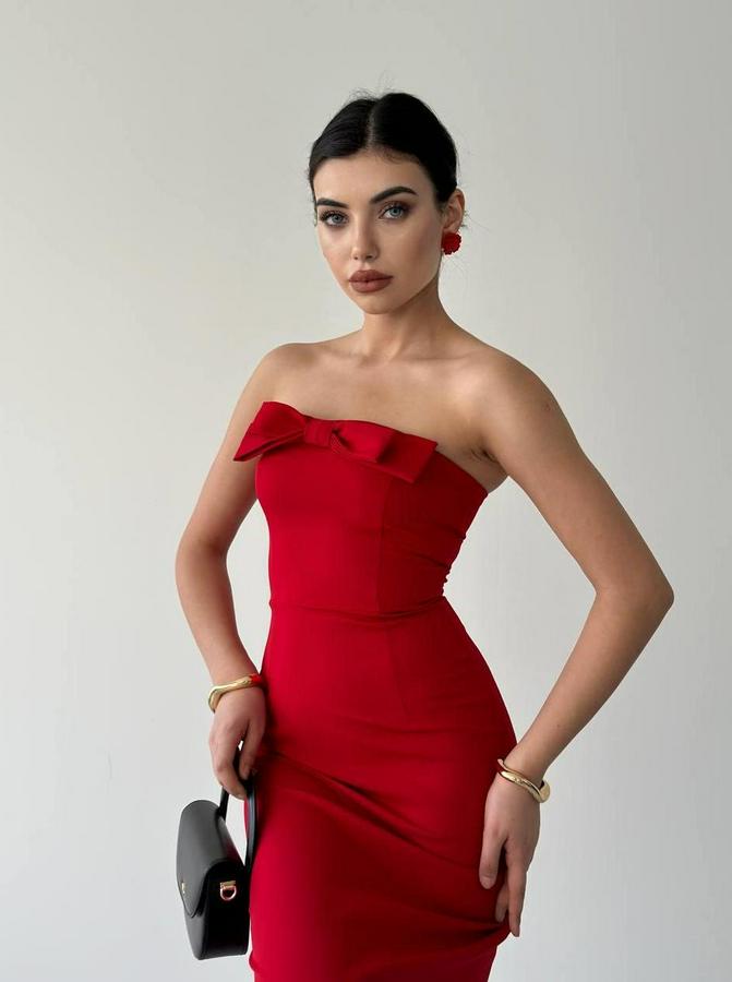 Önü Kurdaleli Kaelm Elbise