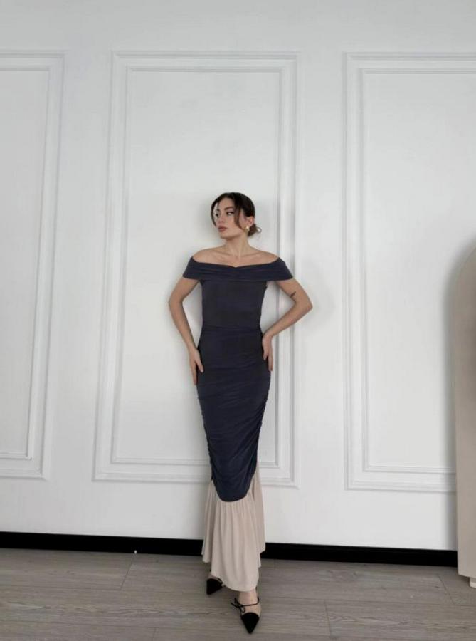 Striptiz Omuzlu Uzun Elbise- Füme