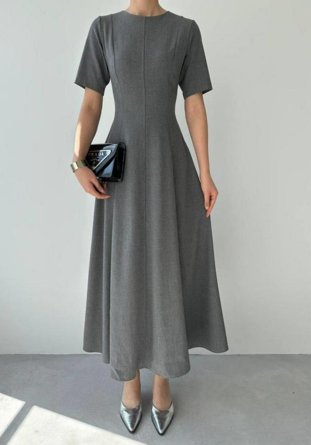 Wera Pliseli Midi Elbise