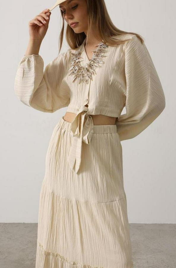 Balon Kollu Etekli Kaş Takım