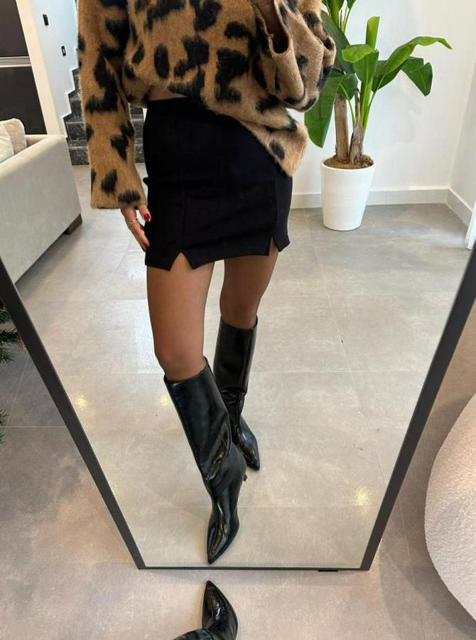 Çift Yırtmaç Detaylı Mını Etek 