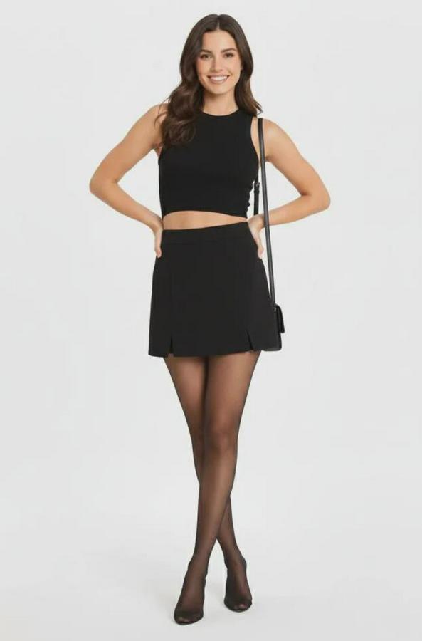 Siyah Krep Kumaş Şortlu Etek Mini Boy Yırtmaç Detaylı Yüksek Bel Günlük Şık Tasarım