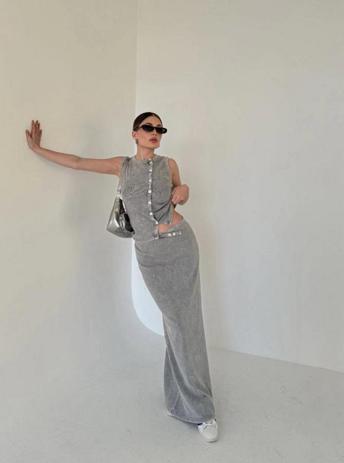 Uzun Etekli Önü Düğmeli Badi Ikili Takım- Gri