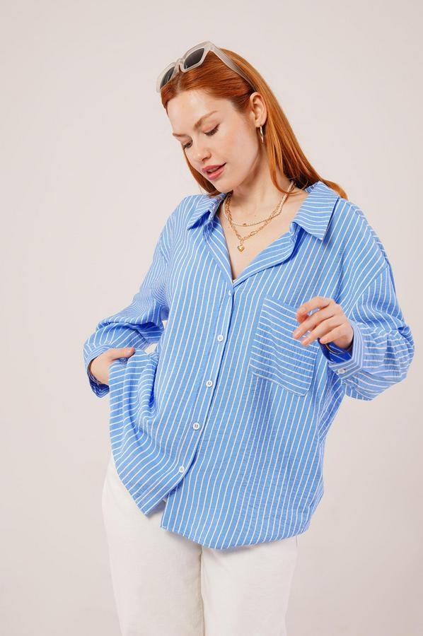 Çizgi Detaylı Cepli Mavi Gömlek