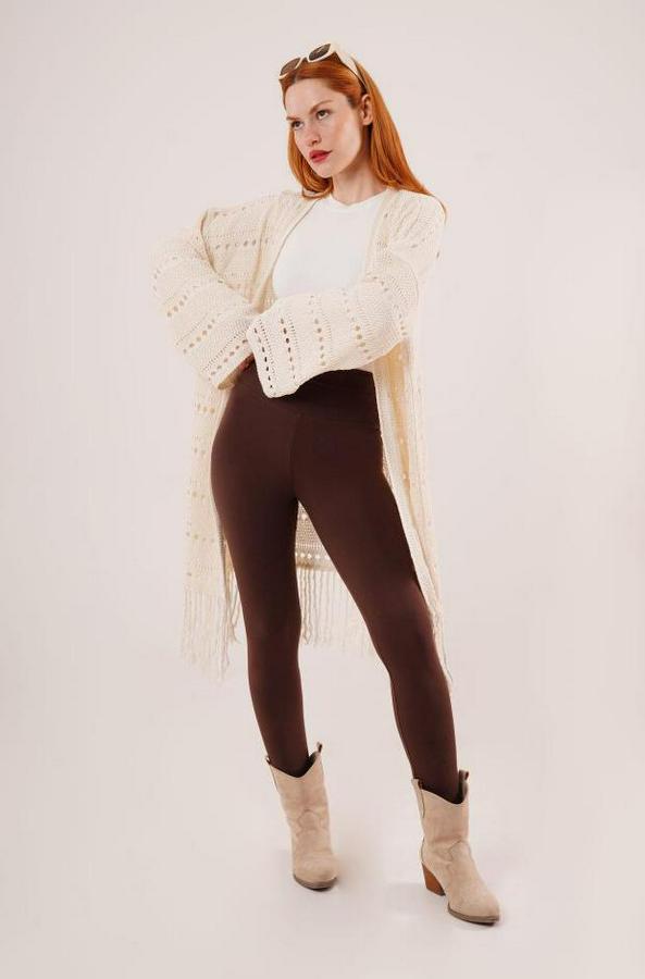 Delikli Geçişli Püskül Detay Uzun Triko Krem Hırka