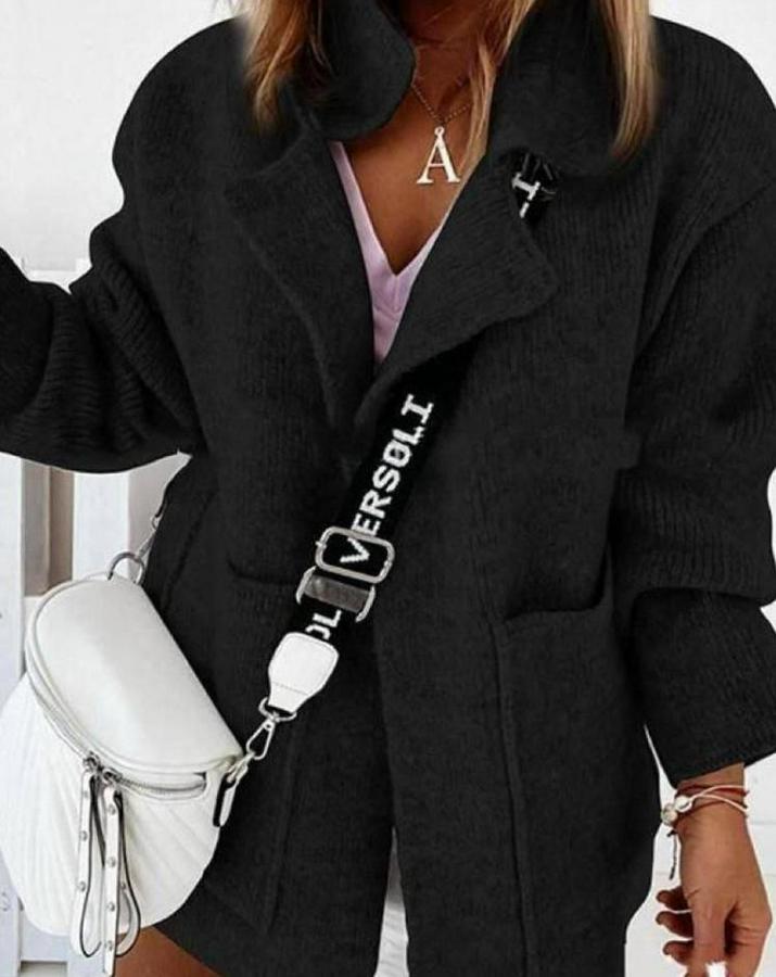 Geniş Cep Tasarımlı Hırka