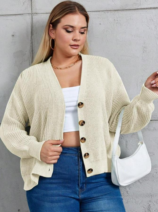 Beş Düğme Büyük Beden Triko Hırka