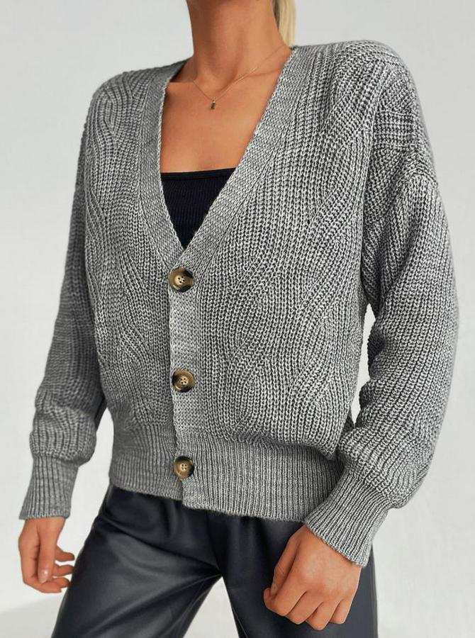 Uzun Kollu Düğme Detay Triko Hırka