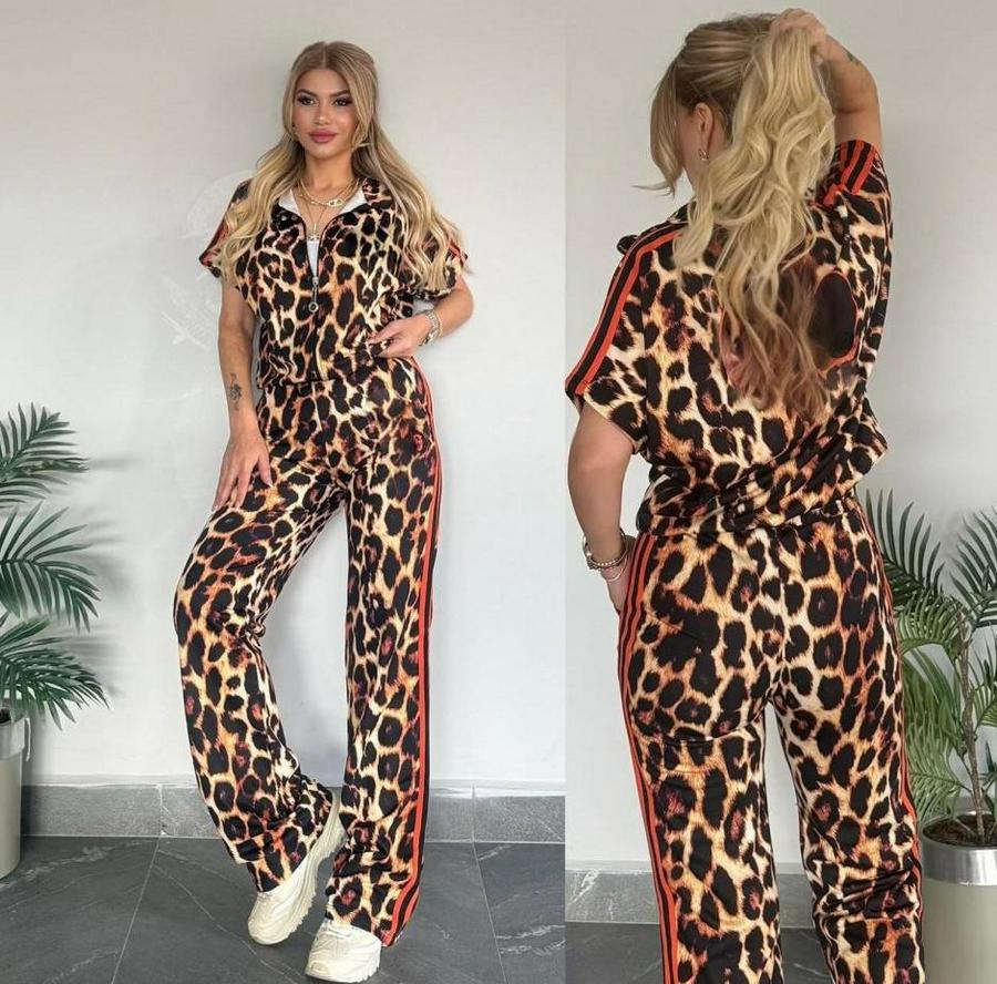 Dalgıç Kumaş Dijital Leopar Baskılı Şerit Detaylı Takım