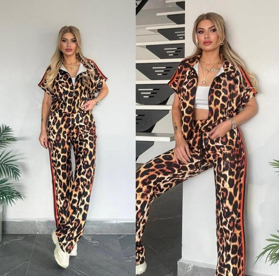 Dalgıç Kumaş Dijital Leopar Baskılı Şerit Detaylı Takım