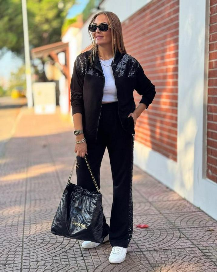 Iki Iplik Kumaş Pul Ve Fermuar Detaylı Ikili Takım