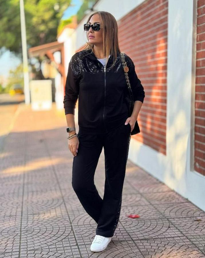 Iki Iplik Kumaş Pul Ve Fermuar Detaylı Ikili Takım