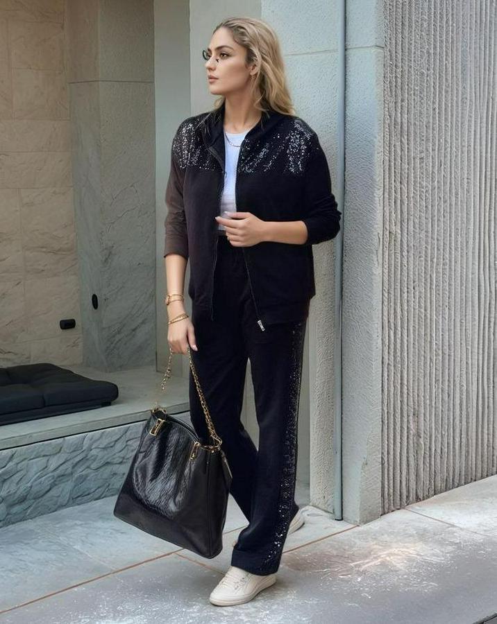 Iki Iplik Kumaş Pul Ve Fermuar Detaylı Ikili Takım