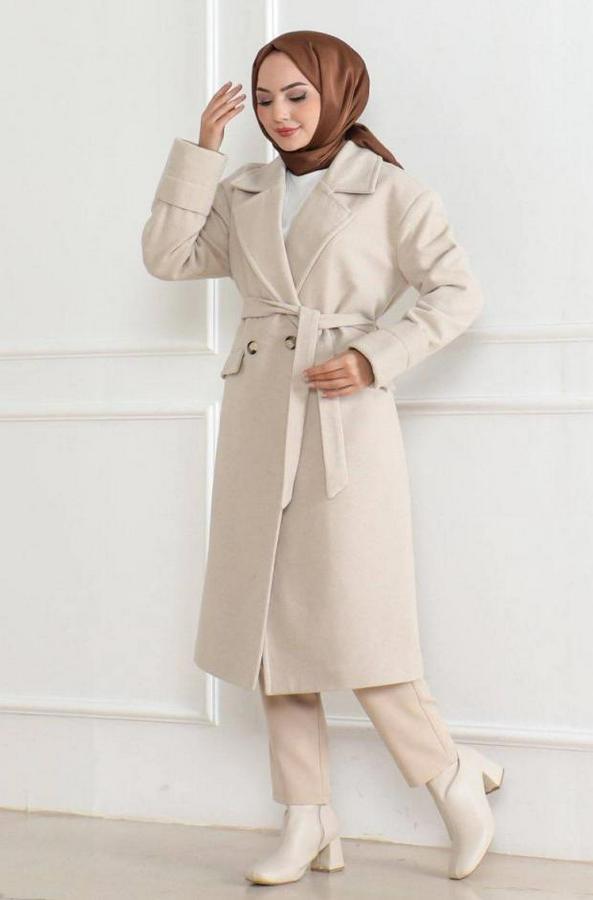 Kaşe Kaban – Uzun Boy Kruvaze Yaka Kuşaklı Tesettür Kaşe Kışlık Kaban, Astarlı Şık Yünlü Dokuma Oversize Rahat Kalıp Cepli Düğmeli Modern Kap Modeli