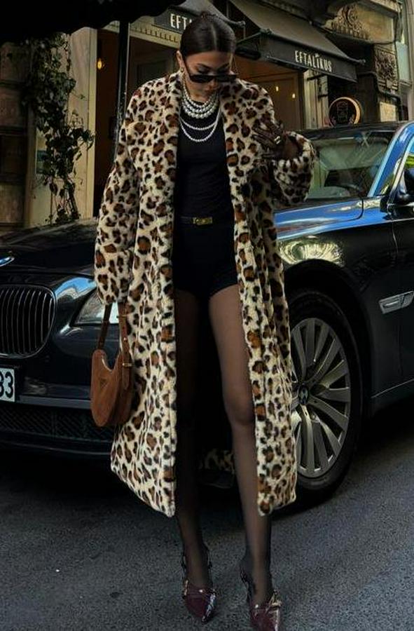 Leopar Desenli Içi Astarlı Peluş Kaban 7065