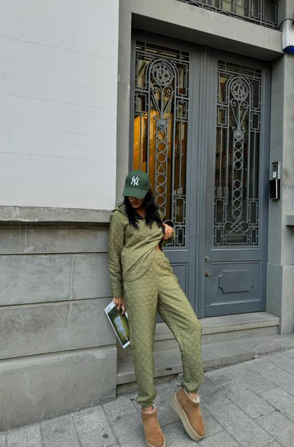 Kapitone Kapişonlu Eşofman Takim