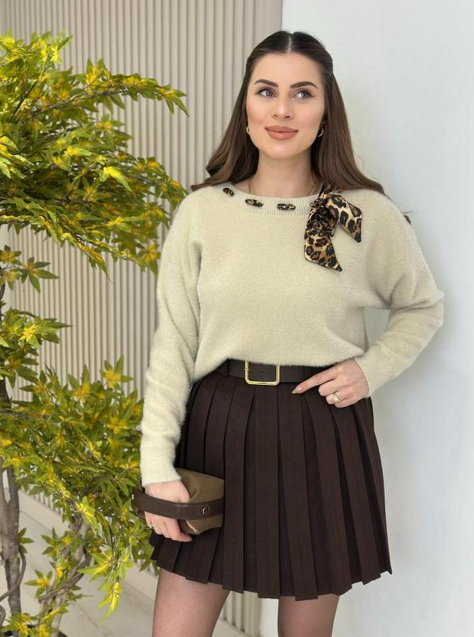 Leopar Desen Flar Detay Bisiklet Yaka Triko Kazak