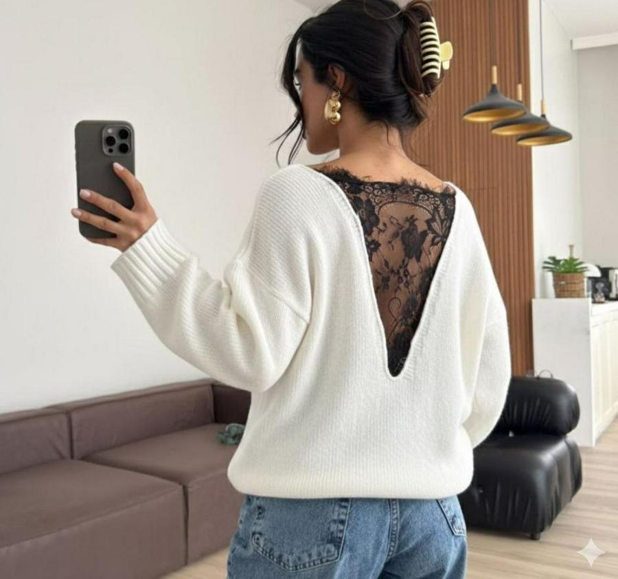 Sırtı Dantel Transparan Detay Triko Kazak