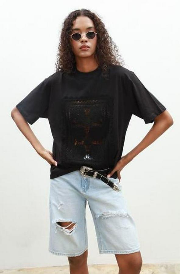 Melasti Motifli Brodeli Tişört 8019-8