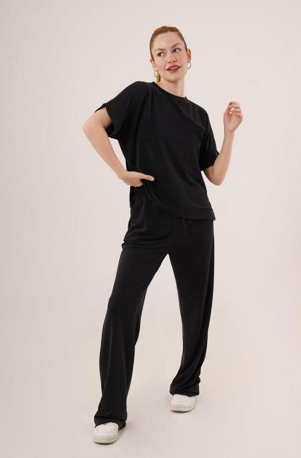 Modal Kısa Kollu Üst Ve Geniş Paça Eşofman Ikili Siyah Takım