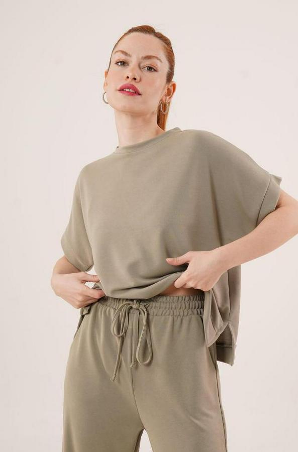 Modal Kısa Kollu Üst Ve Geniş Paça Eşofman Ikili Yağ Yeşili Takım