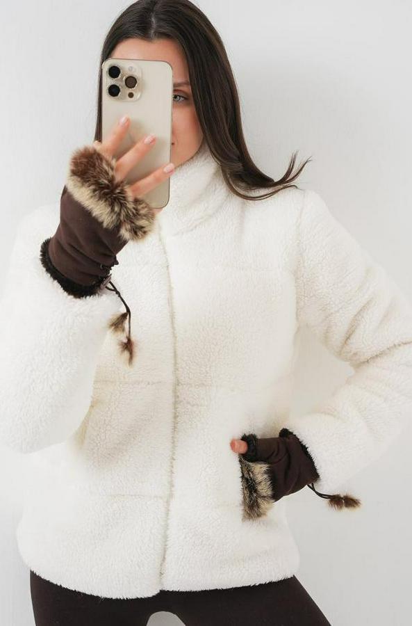 Astarlı Peluş Mont