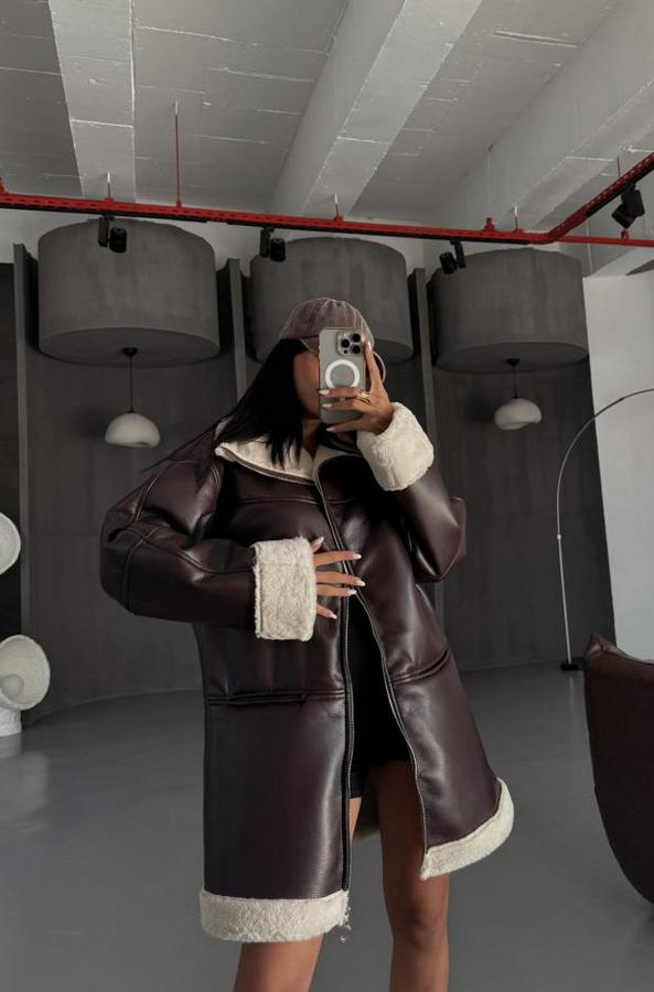 Deri Mont Kol Ve Yaka Peluş Kapaksiz Cep Detayli