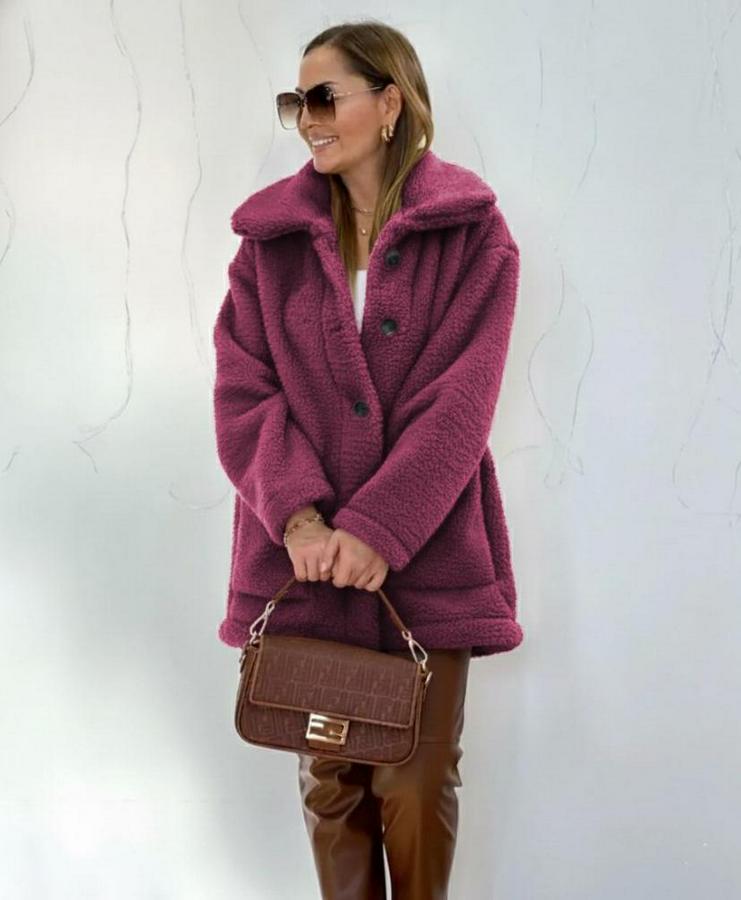 Uzun Kollu Yakalı Önden Düğmeli Welsoft Kaban