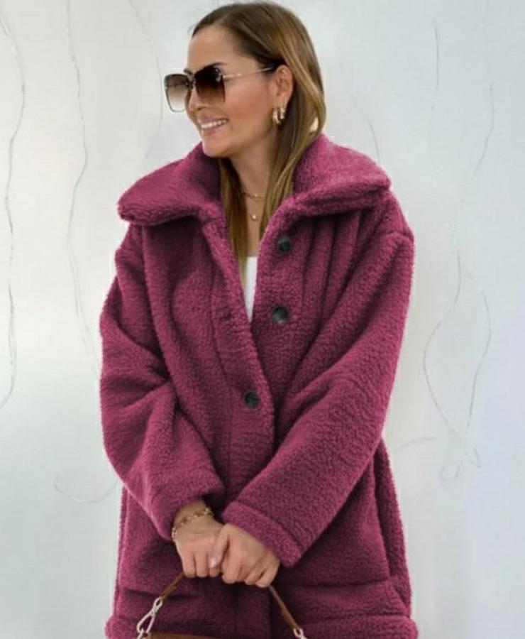 Uzun Kollu Yakalı Önden Düğmeli Welsoft Kaban