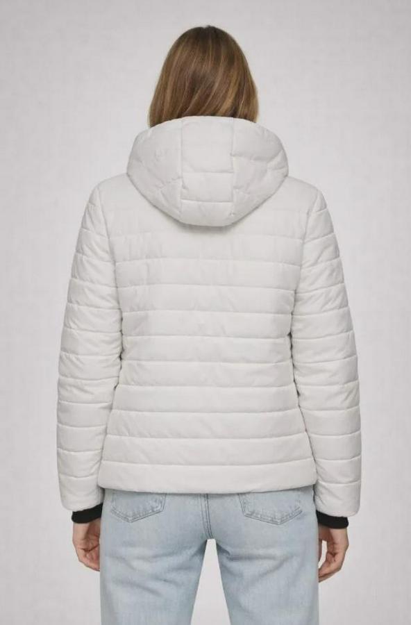 Şişme Kapüşonlu Fermuarlı Mont Su Itici Kapitone Astarlı Kumaş Cepli Kışlık Rahat Kalıp