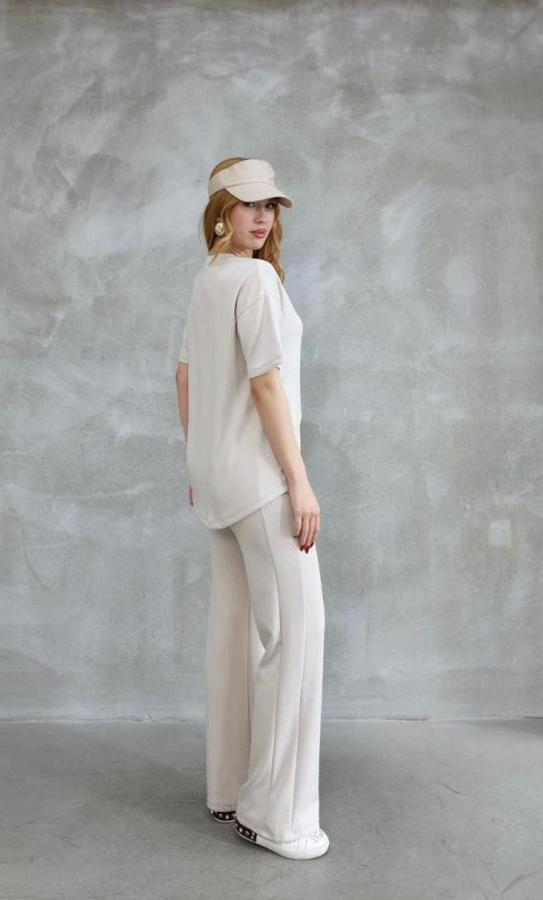 Osy Modal Yumuşak Dokulu Kumaş Bisiklet Yaka Taş Detaylı Kısa Kollu Takım