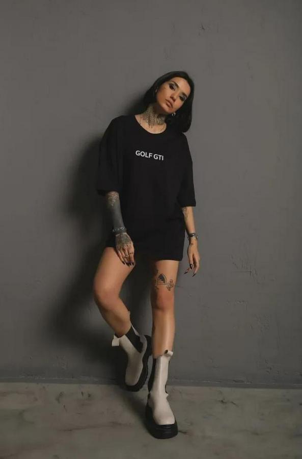 Oversize Baskılı Tişört – Golf Gti Retro Araba Desenli, Ön