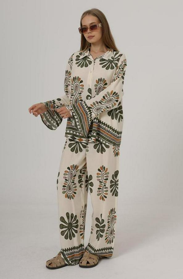 Desenli Kolları Volanlı Pantolon Takım