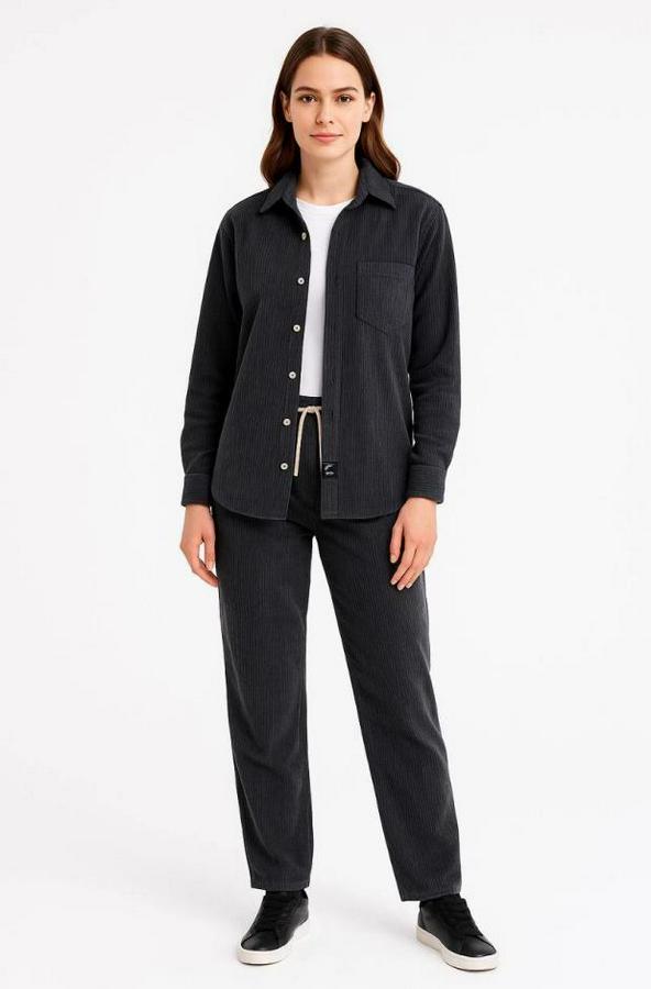 Kadife Oversize Takım – Gömlek Ve Pantolon Ikili Set Füme Corduroy Şıklığı, Rahat Ve Zarif Duruş Yumuşak Dokulu Kadife Kumaş, Düğmeli Gömlek Üst Ve La